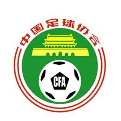再者，你离家太远太久，三叔三婶难免挂念……杨若晴笑了，抬手打断他的话。